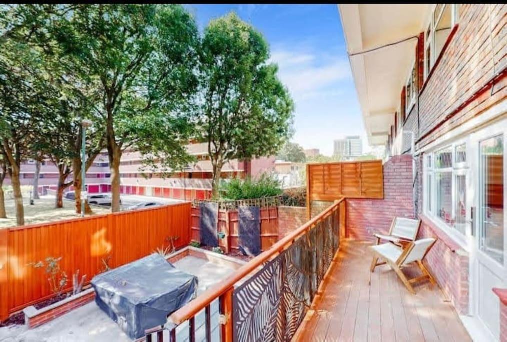 Modern 4 Bedroom In Kings Cross With Garden London Exterior photo